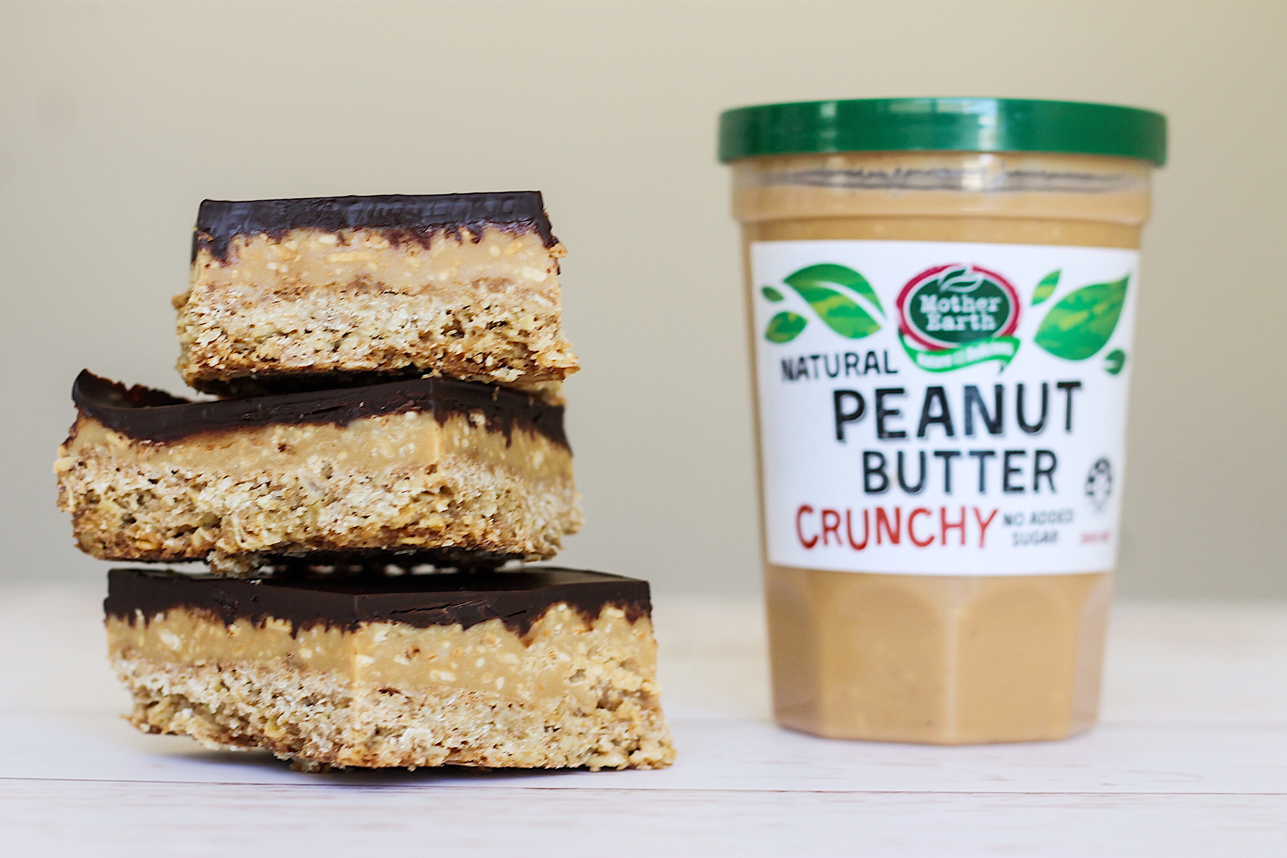 Crunchy Peanut Butter Slice